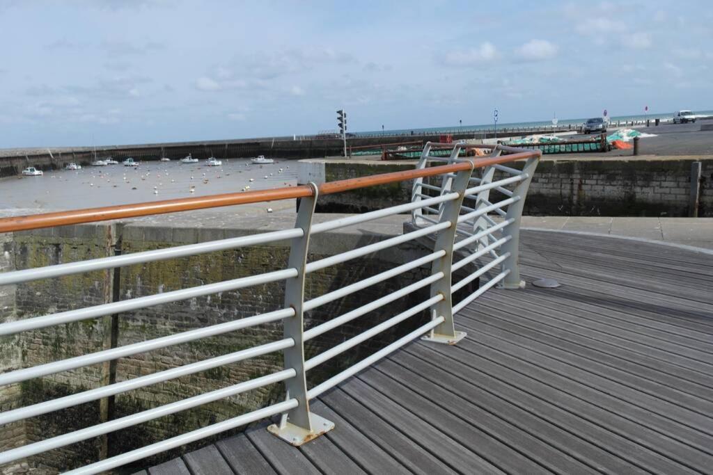 Apartamento Mon Port D'Attache Exterior foto